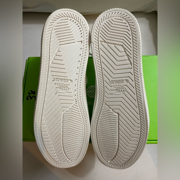 NIB Cariuma Off White Canvas OCA Low Size 6.5 Women’s - Picture 11 of 15
